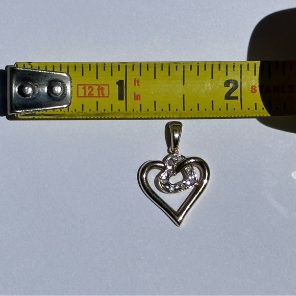 10kt double heart ❤️ pendant - Picture 12 of 13